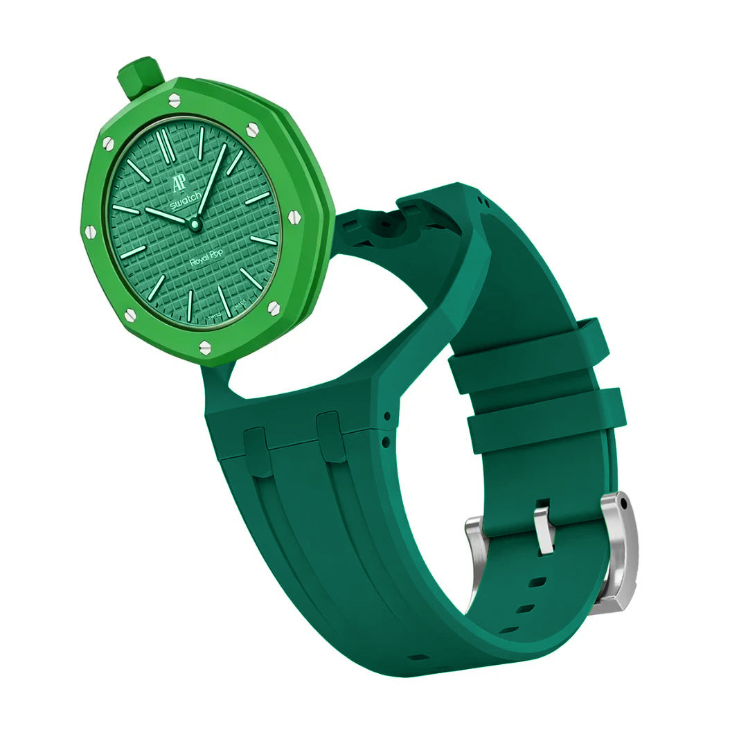 Ceramic Case + Silicone Strap | 12:00 Crown | Green