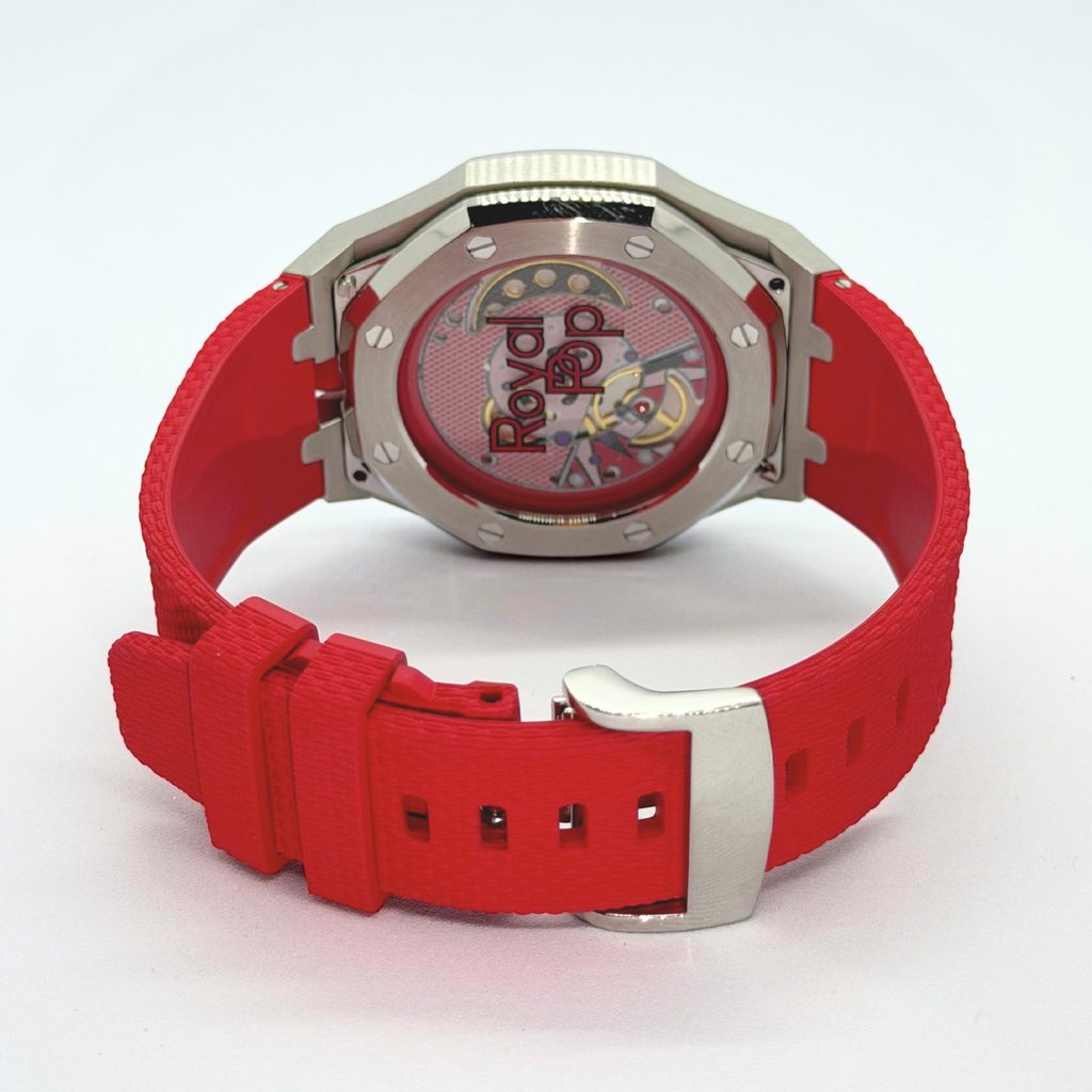 Stainless Steel Case & Rubber Strap | 12:00 Crown | Red