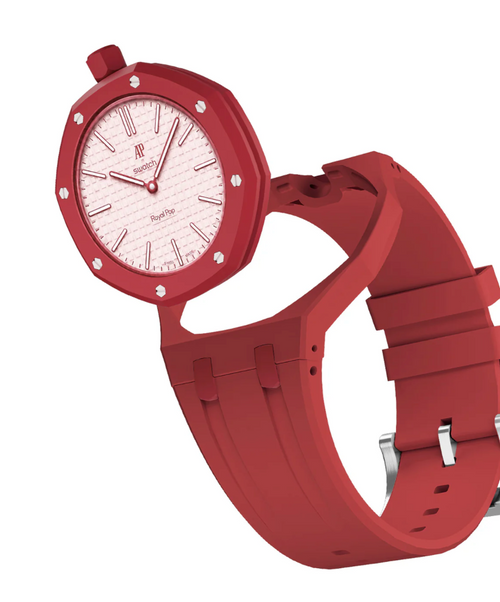 Ceramic Case + Silicone Strap | 12:00 Crown | Red